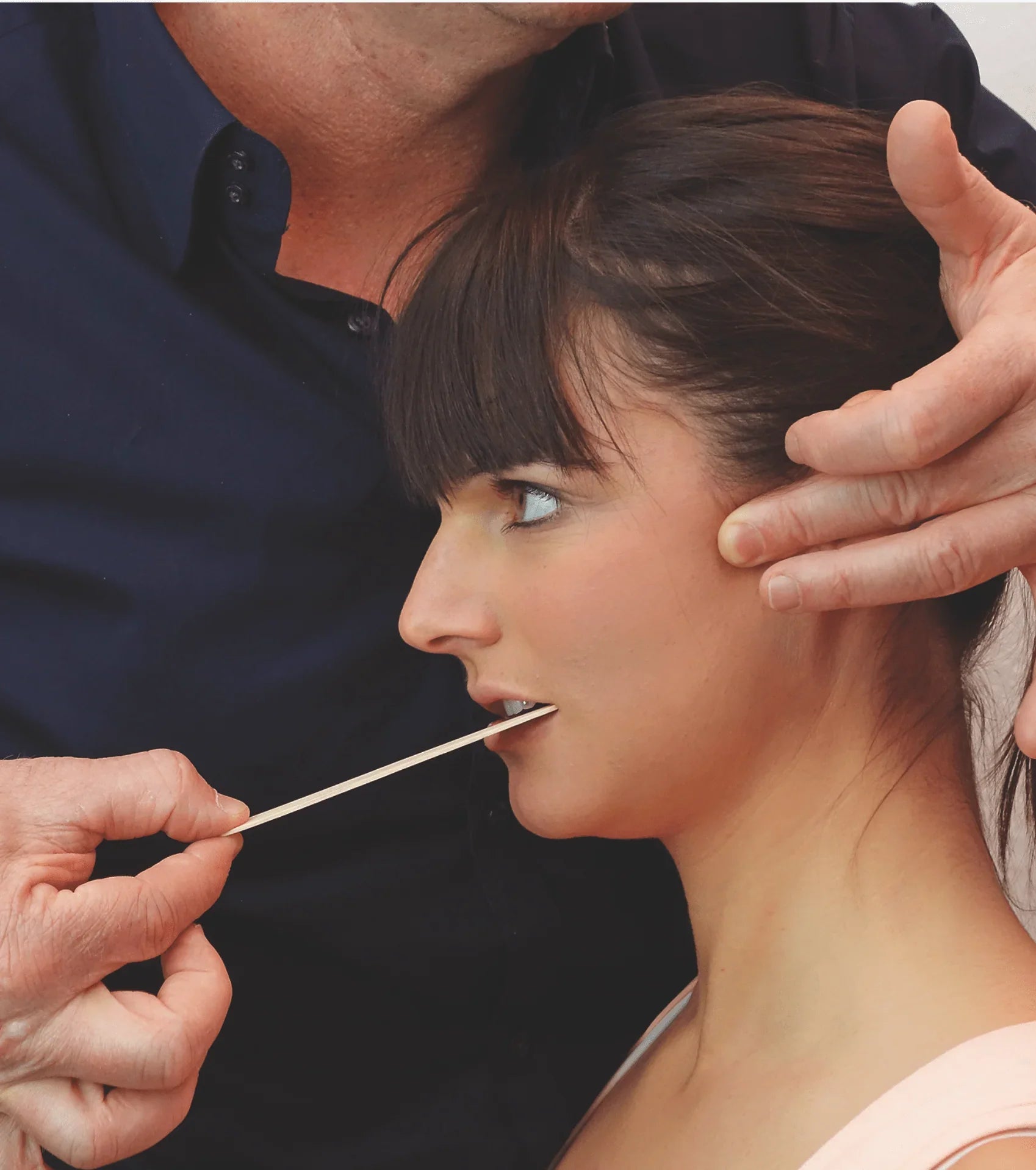 Examen cranio-facial en formation kinésithérapie, test avec abaisse-langue, Kpten Formation